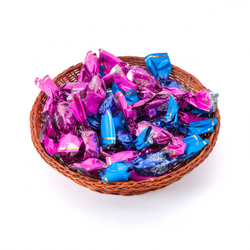 Bomboane de pom praline "Tradition", cu cremă de vanilie și rom-cacao, 250 g